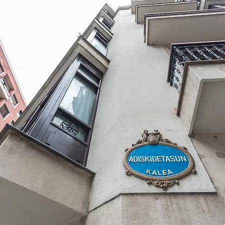 Begona - Centro Ciudad 2* בילבאו