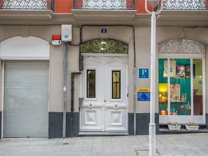 Begona - Centro Ciudad 2*